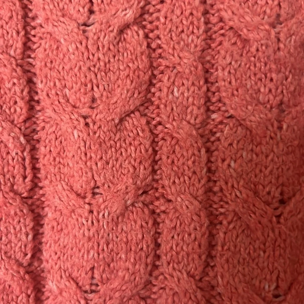 American Eagle Coral Knitted Sweater Size Small - Picture 3 of 8